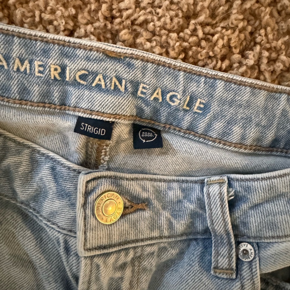 Woman’s American Eagle Mom Stretch Jean Sz 8S, 27” inseam